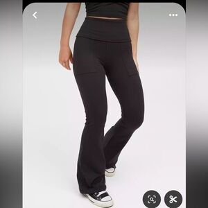 OFFLINE By Aerie Ribbed
Pocket Foldover Flare Leggings in L Long